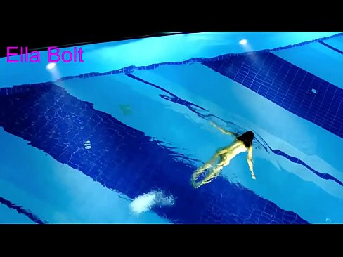 ❤️ Je ne peux pas m'arrêter de regarder, jeune blonde prise en train de nager nue dans la piscine de la station ELLA BOLT. ️❌ Porno juste at fr.klassikaprint.ru ☑