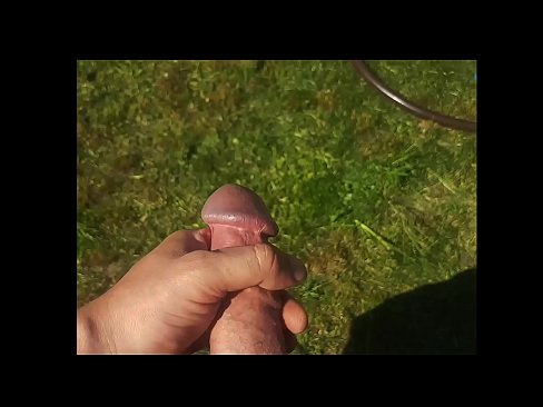 ❤️ Une chaudasse se fait baiser la chatte rose et jouit avec une giclée dans un jardin d'été... ️❌ Porno juste at fr.klassikaprint.ru ☑