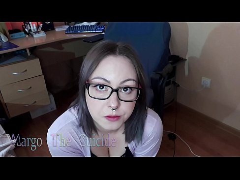 ❤️ Une fille sexy avec des lunettes suce profondément un gode devant la caméra ️❌ Porno juste at fr.klassikaprint.ru ☑