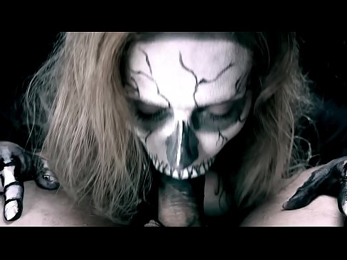 ❤️ Une fille démoniaque suce une bite avec sa bouche noire et avale le sperme. ️❌ Porno juste at fr.klassikaprint.ru ☑