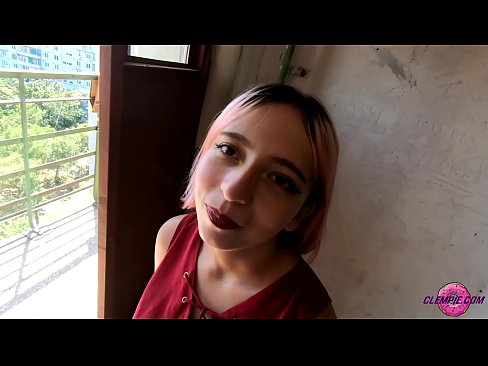❤️ Une étudiante sensuelle suce un étranger dans l'Outback - sperme sur son visage ️❌ Porno juste at fr.klassikaprint.ru ☑
